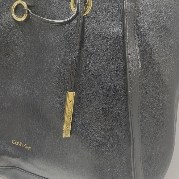 Calvin Klein Black Leather Tote with Gold Hardware + Matching Pouch - Picture 8 of 13